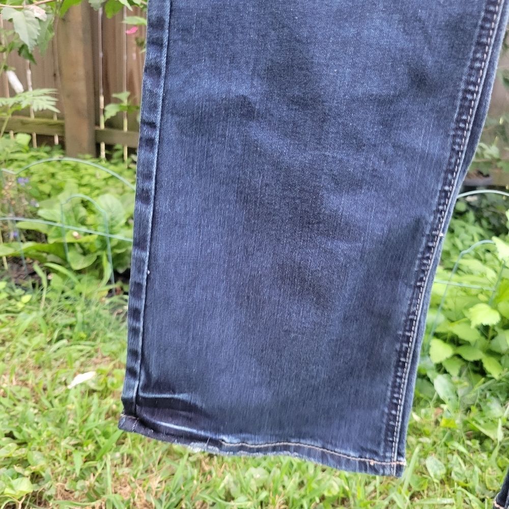 Silver Jeans - Picture 6 of 13
